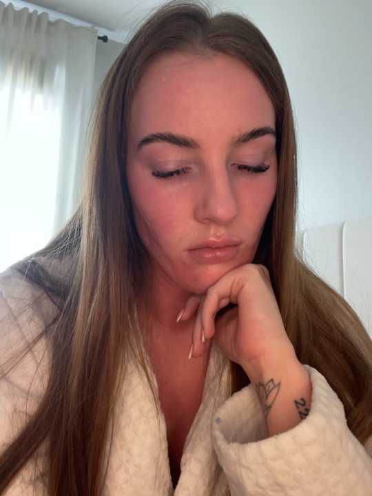 PetiteBrunettex20