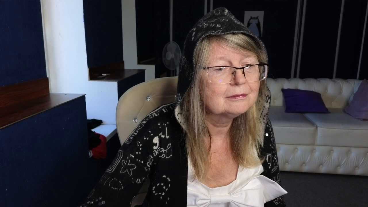 Pippa_Pebble cam recording