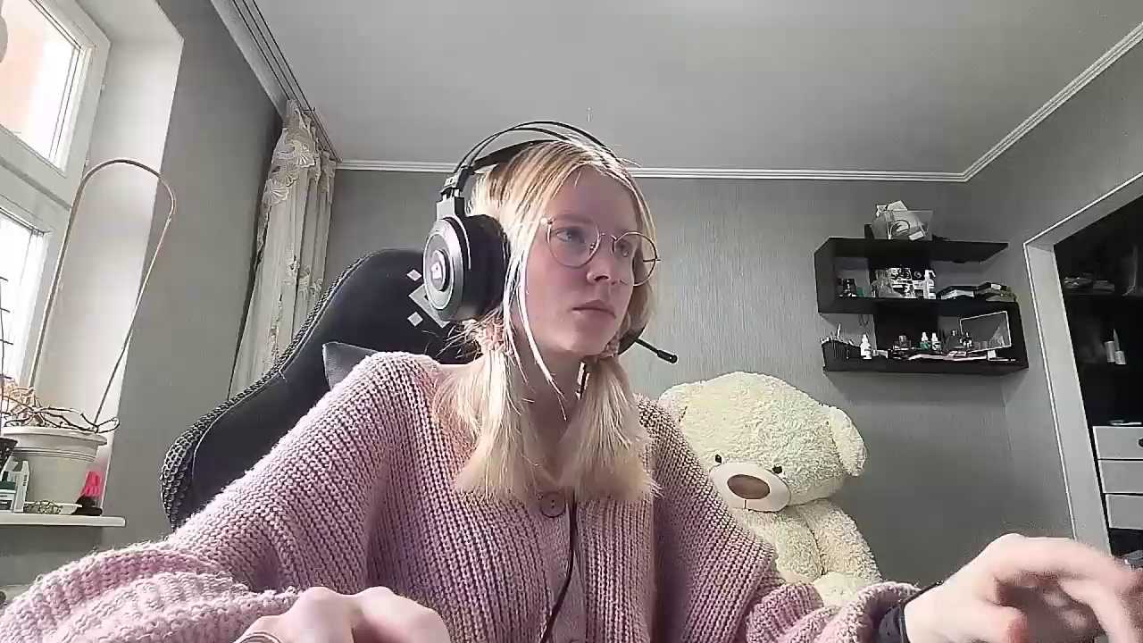 PlumyPrance cam recording