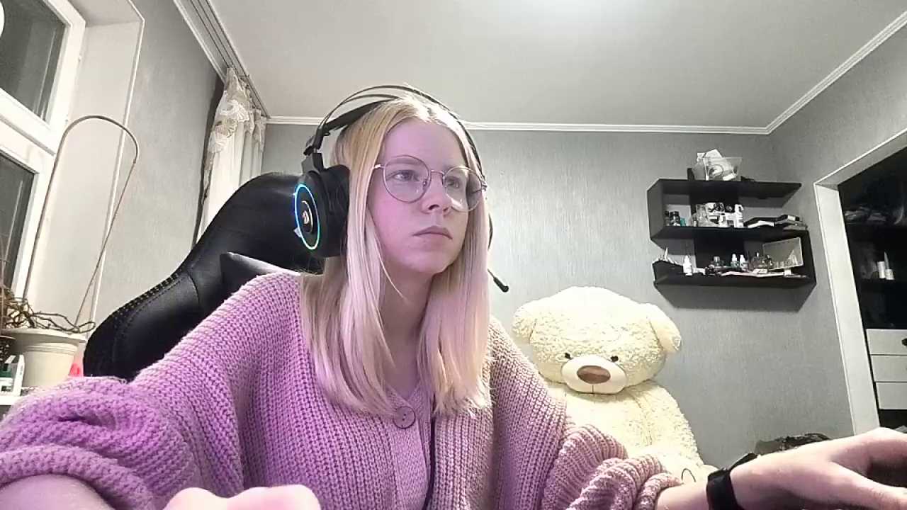 PlumyPrance cam recording