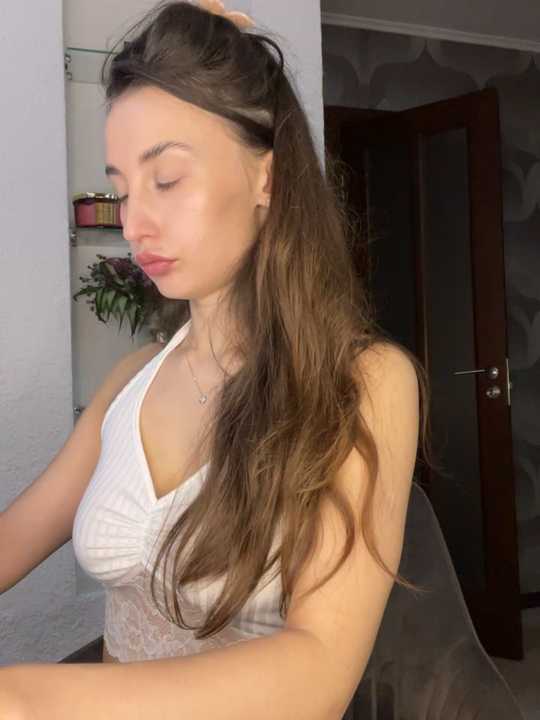 Polli_Kiss cam recording