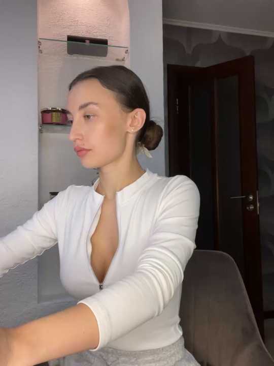 Polli_Kiss