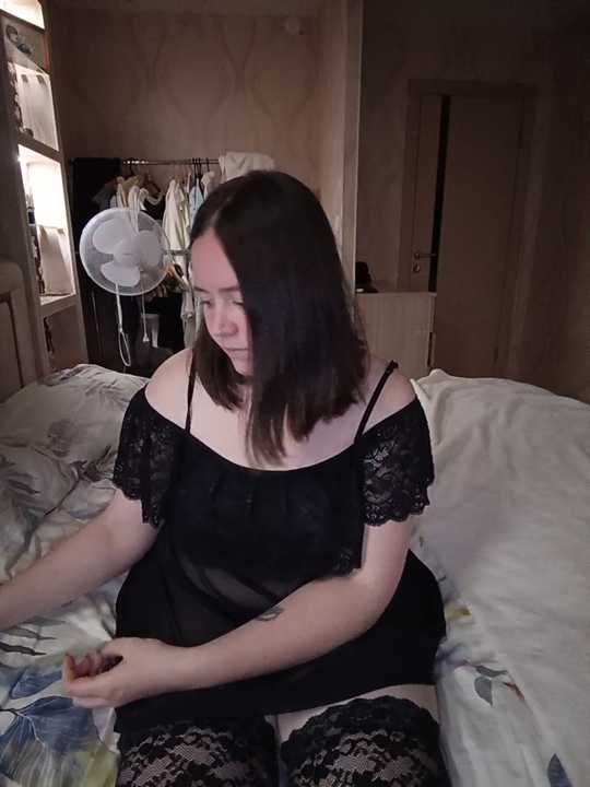 Poly_queen Stripchat recording – Oct 14, 2026