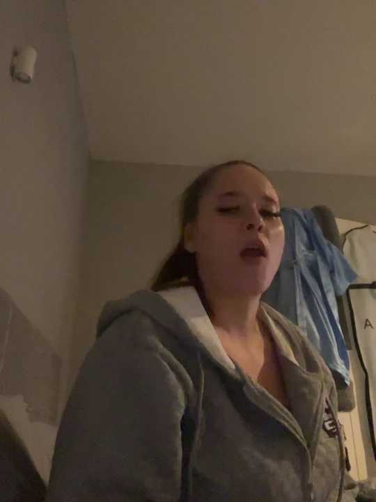 Poppylooloo cam recording
