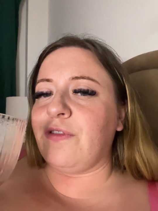 Poppyshaw_ cam recording
