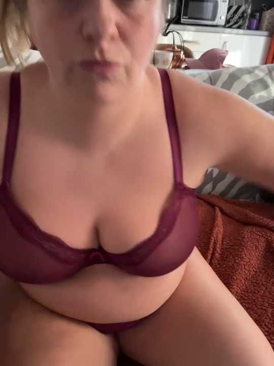 Poppyshaw_ cam recording