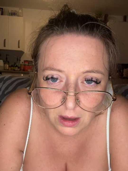 Poppyshaw_ cam recording