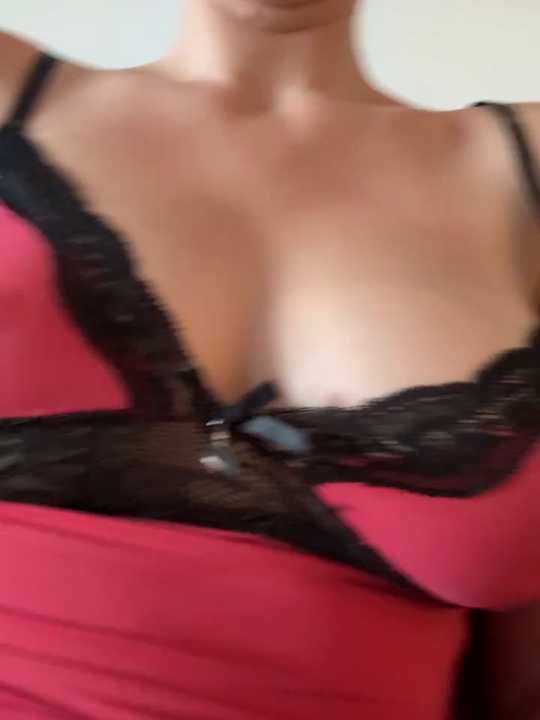 Pregnantbreastfeedingslut cam recording