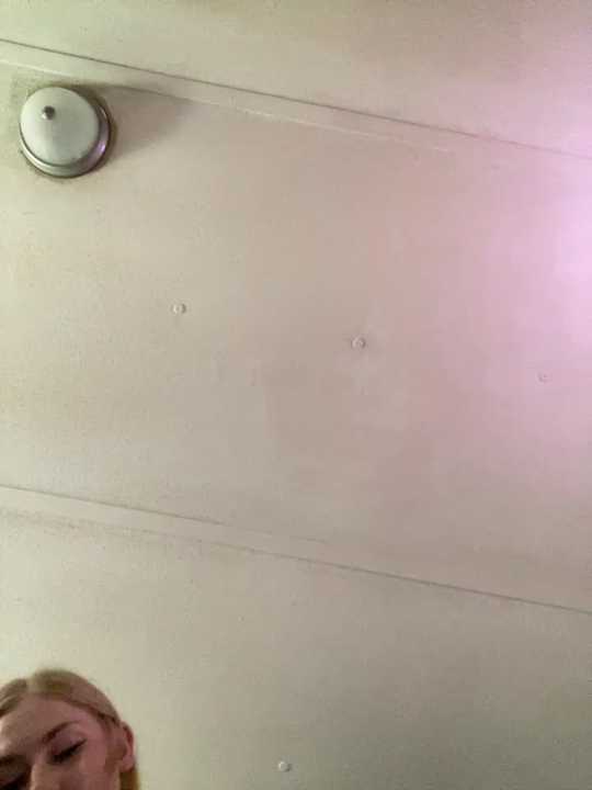 Prettypinkisland cam recording