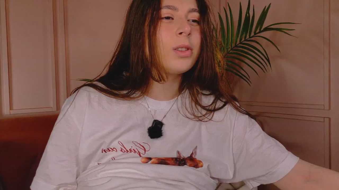 Queen_Michelle_ cam recording
