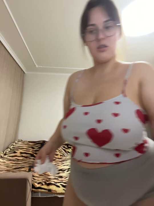 Queen_Monica_ cam recording