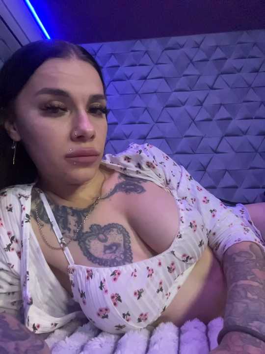Queen_of_pain Stripchat recording – Oct 14, 2026