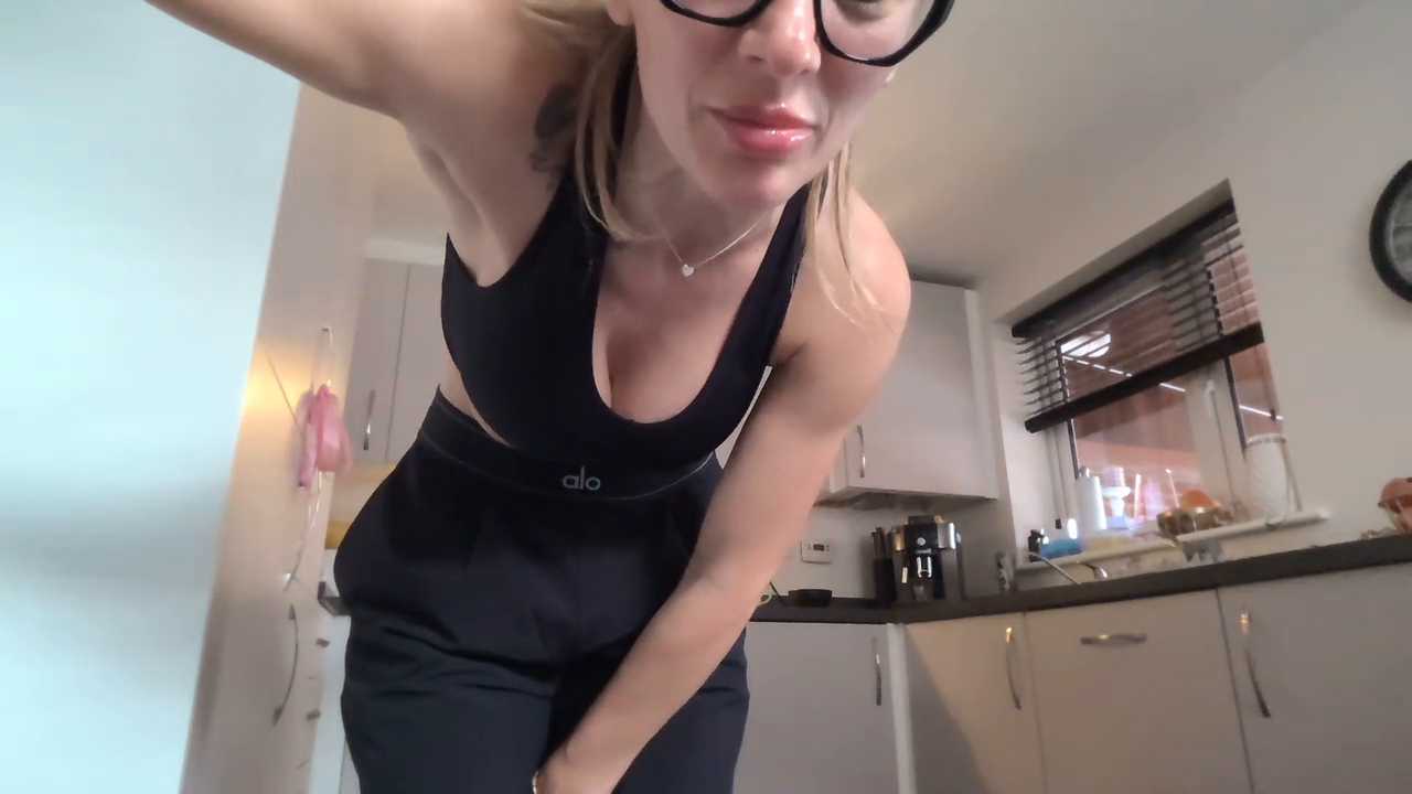 QuenMonicaUK cam recording