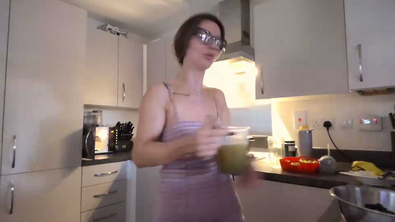 QuenMonicaUK cam recording