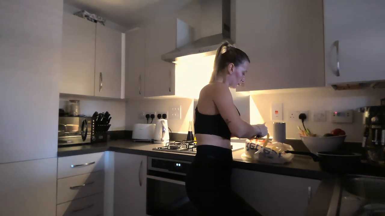 QuenMonicaUK cam recording