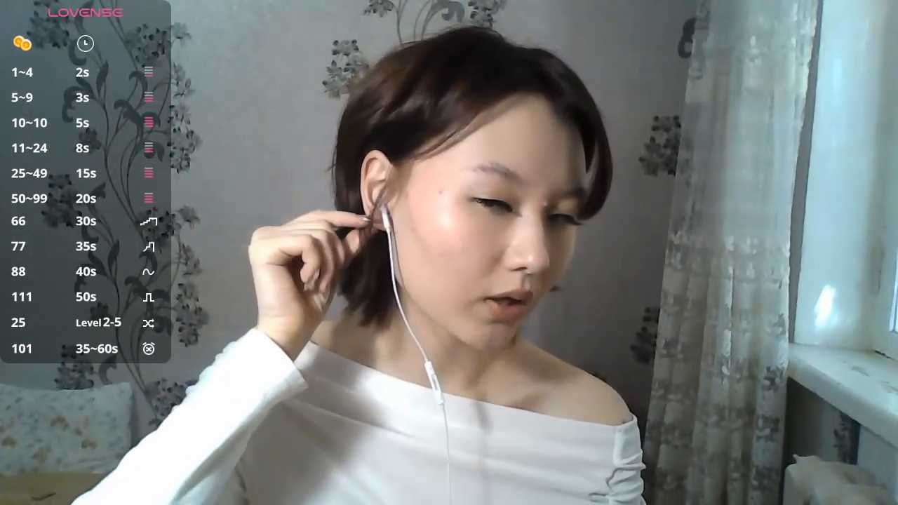 QuyenLuellen cam recording