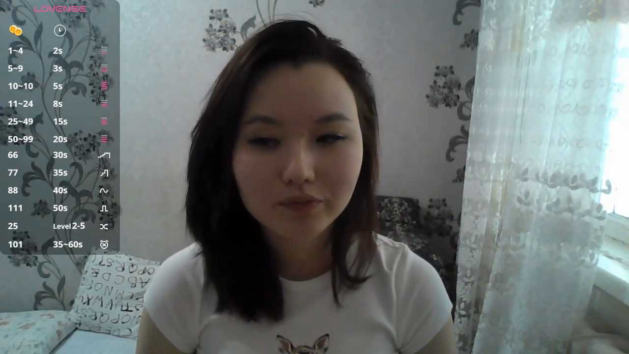QuyenLuellen cam recording