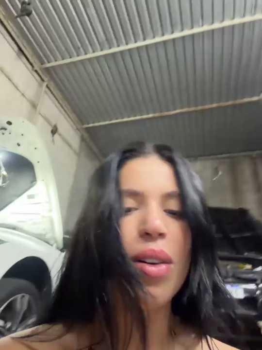 Rafaellaz Stripchat recording – Oct 14, 2026