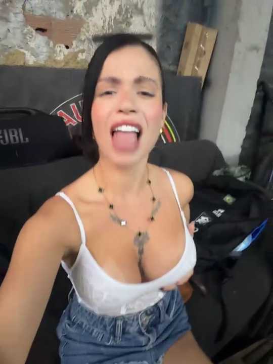 Rafaellaz Stripchat recording – Oct 26, 2026