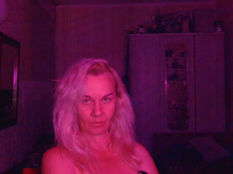 Ravelynni Stripchat recording – Oct 23, 2026