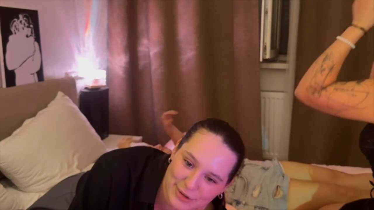 RavenRubyy cam recording