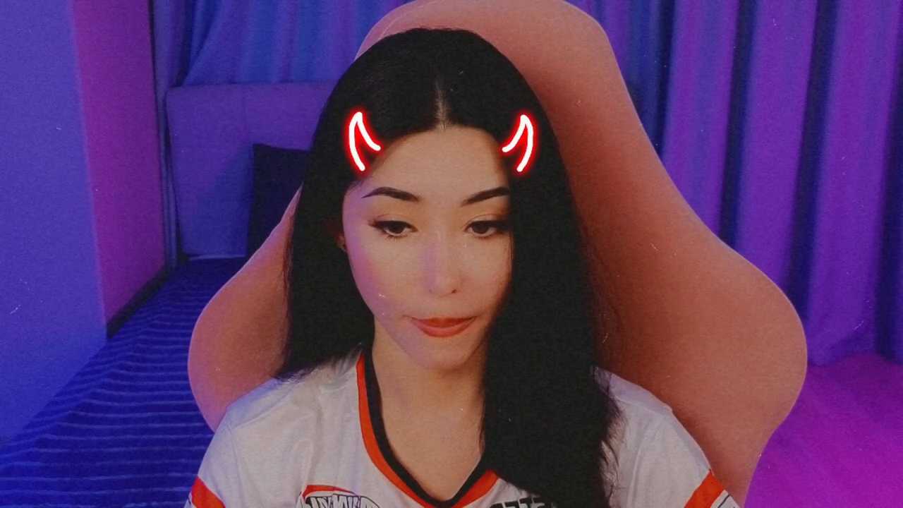 RedMidnight Stripchat recording – Oct 21, 2026
