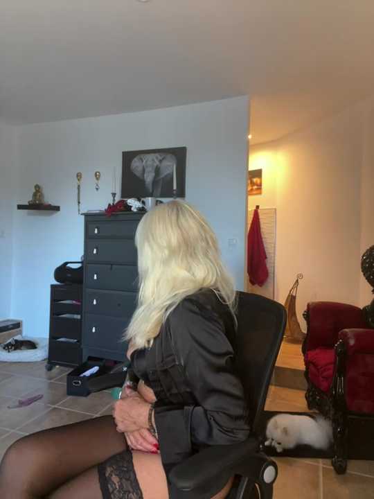ReitherrinNatascha Stripchat recording – Oct 13, 2026