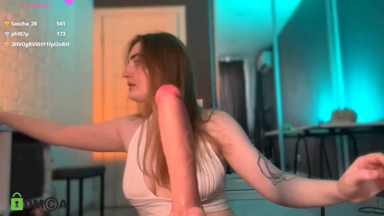 RinaAverEdge cam recording
