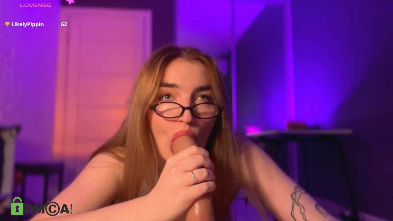 RinaAverEdge cam recording