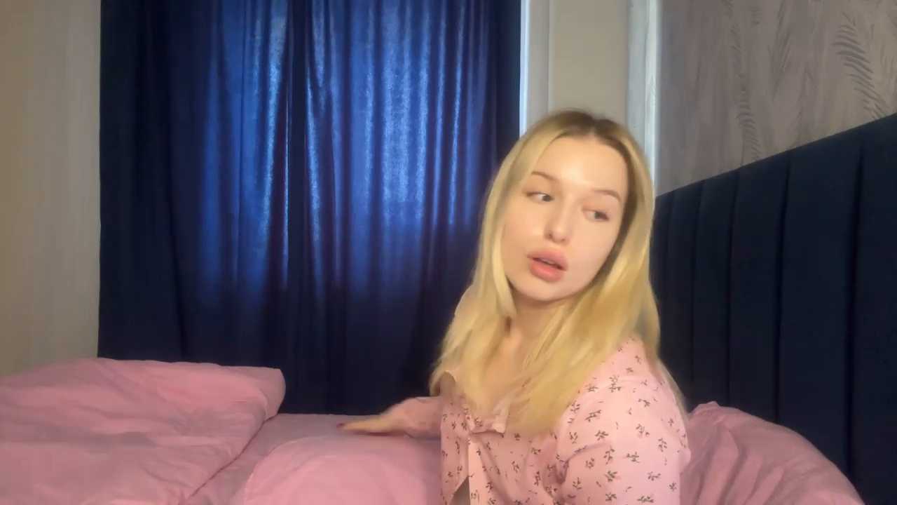 RinaMcphail cam recording