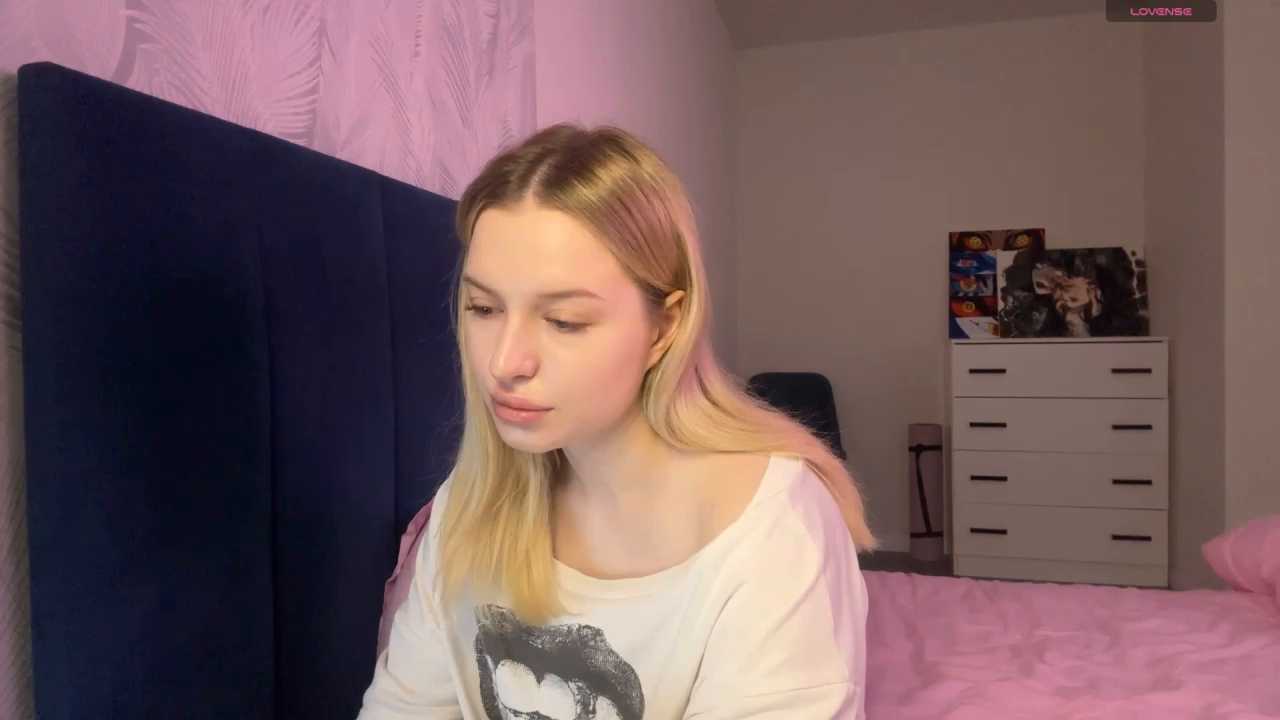 RinaMcphail cam recording