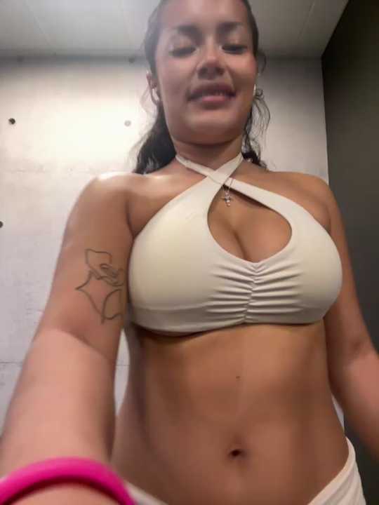 Risky_Workouts cam recording