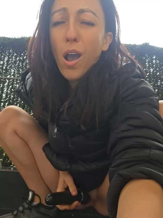 Risky_woman Stripchat recording – Oct 24, 2026