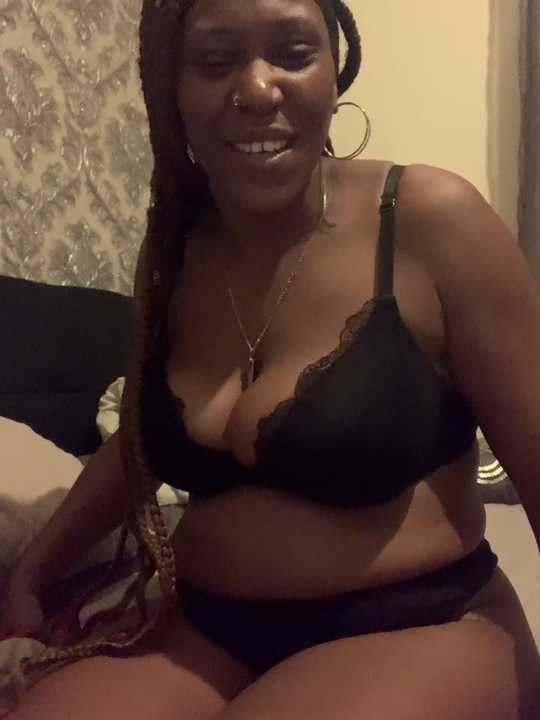 Risque_RhiannaX