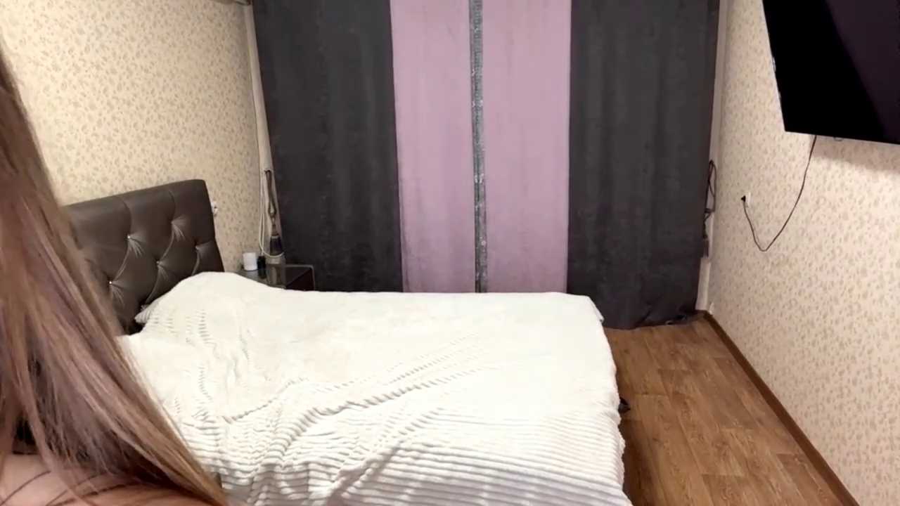 RobbinTesh cam recording