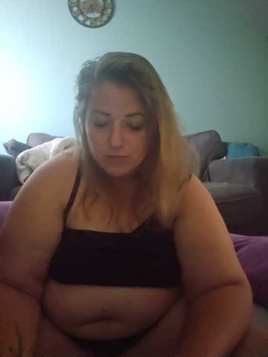 Romanabbw cam recording