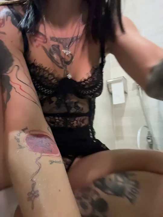 RosieDesire Stripchat recording – Oct 24, 2026