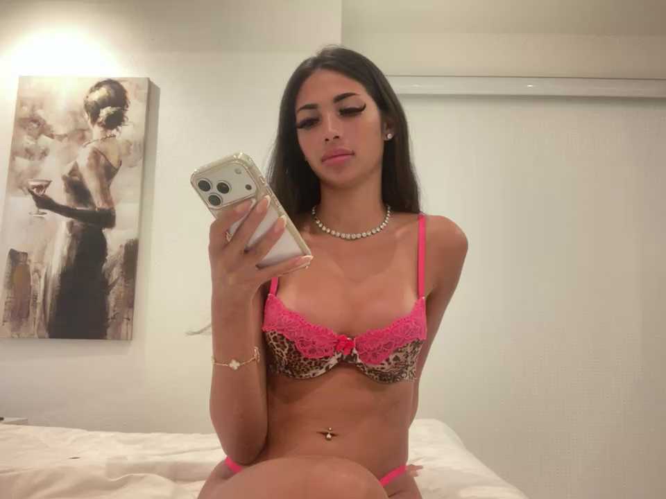 RubyEstelleX Stripchat recording – Oct 25, 2026