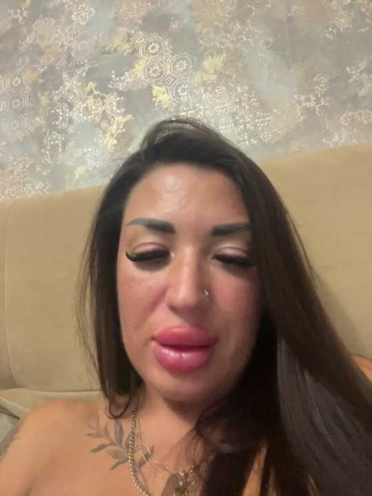 RuslanaXX cam recording
