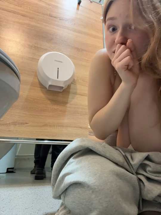 RussianWoman Stripchat recording – Oct 18, 2026