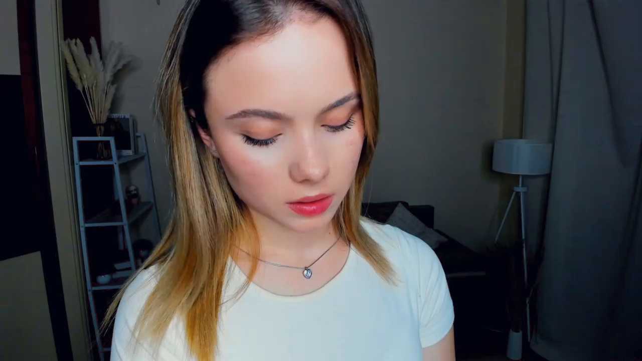 RuthieSaris cam recording