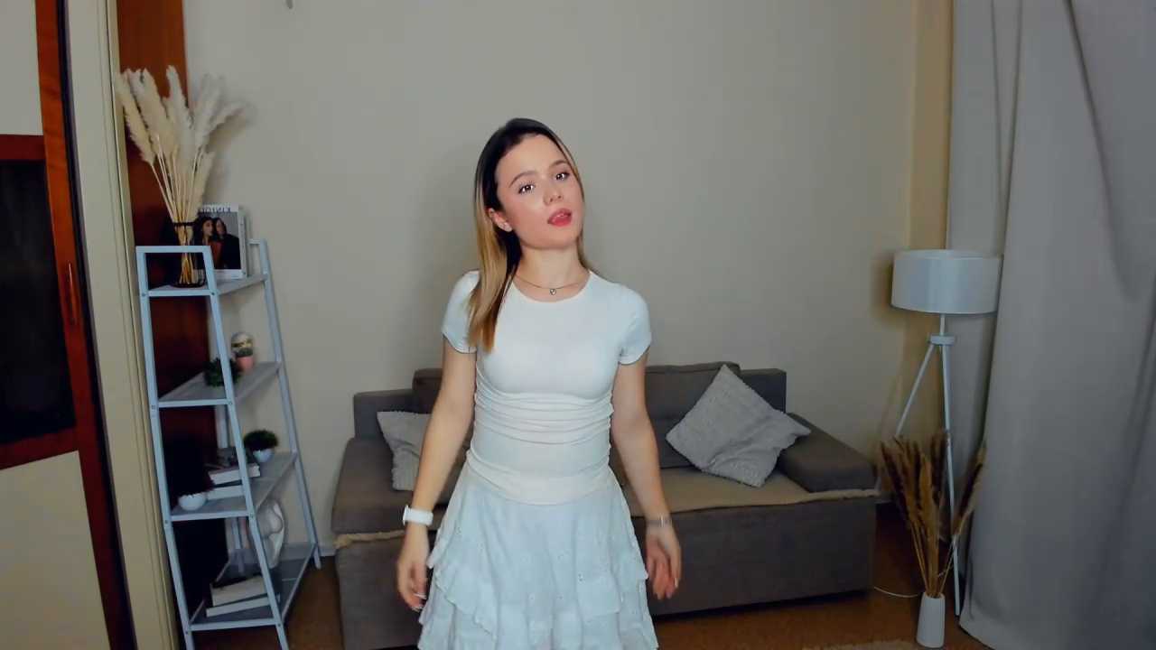 RuthieSaris cam recording