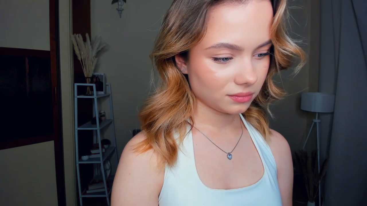 RuthieSaris cam recording