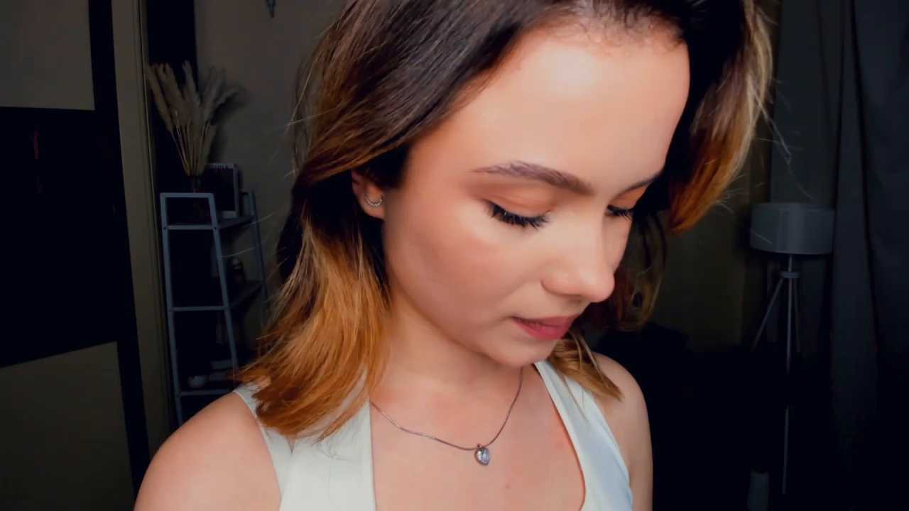 RuthieSaris cam recording
