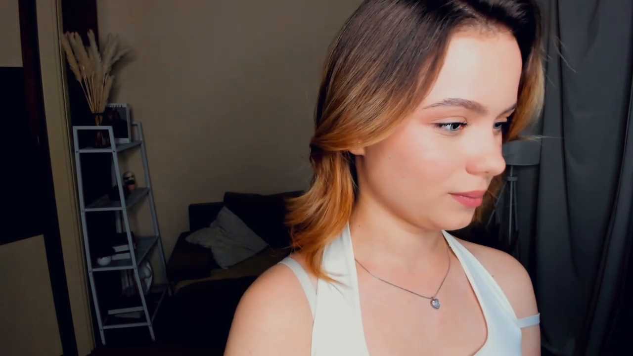 RuthieSaris cam recording