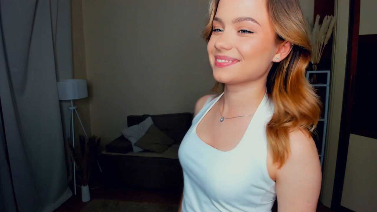 RuthieSaris cam recording