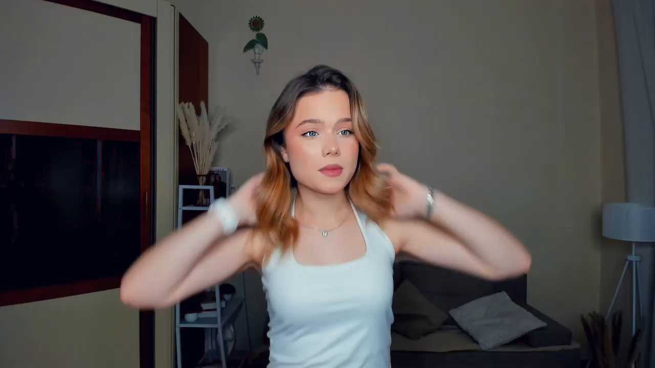 RuthieSaris cam recording