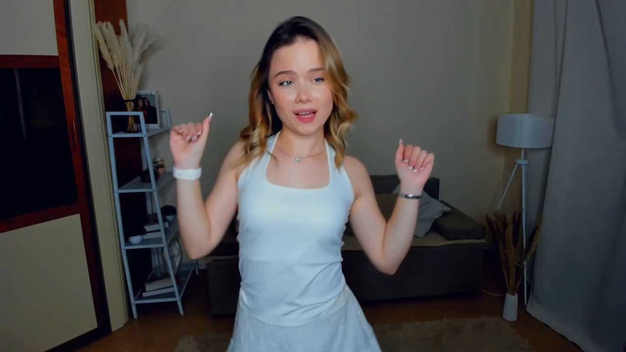 RuthieSaris cam recording