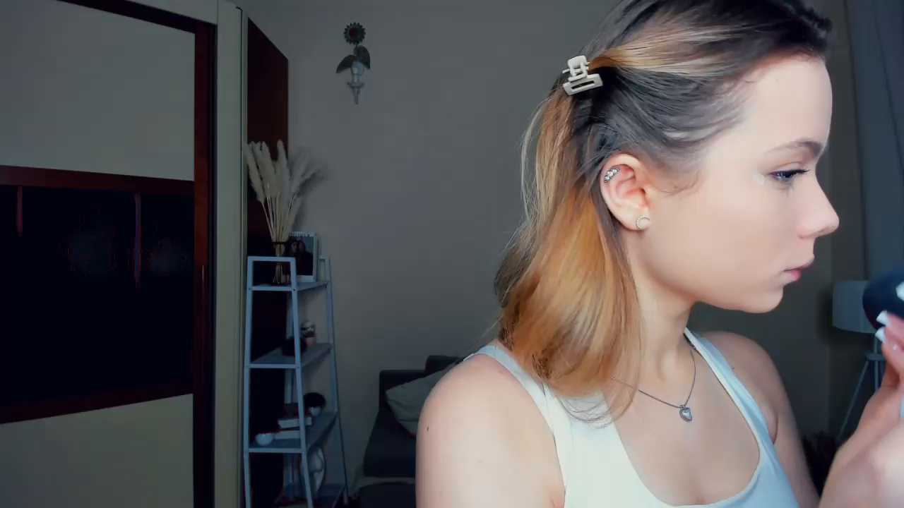 RuthieSaris cam recording