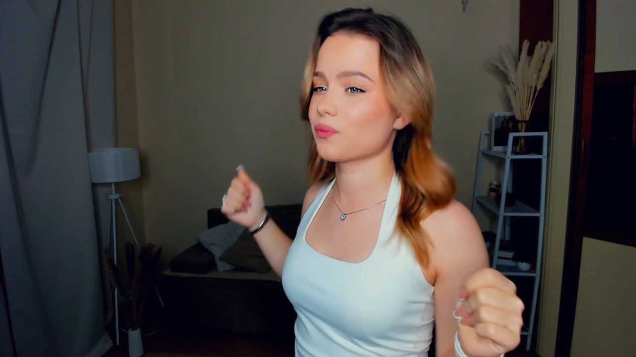 RuthieSaris cam recording